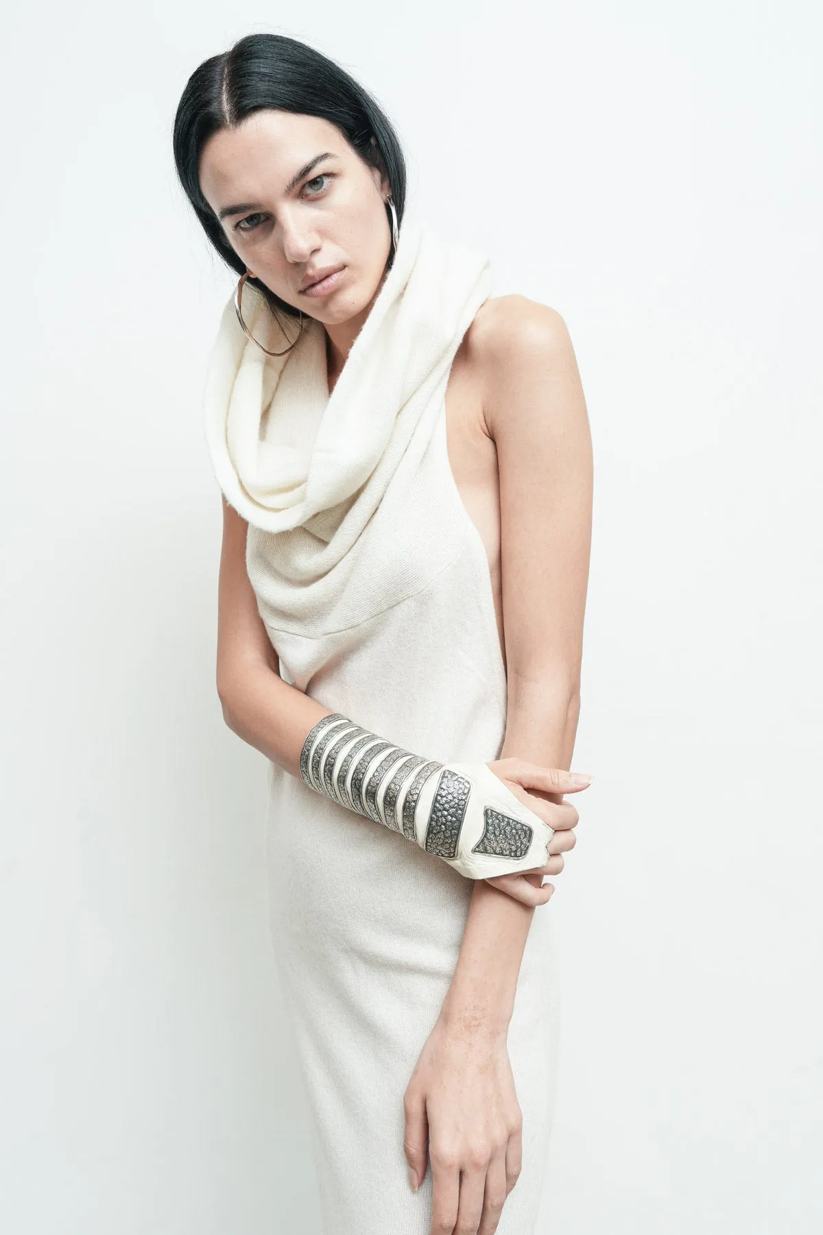 8 Band Cuff