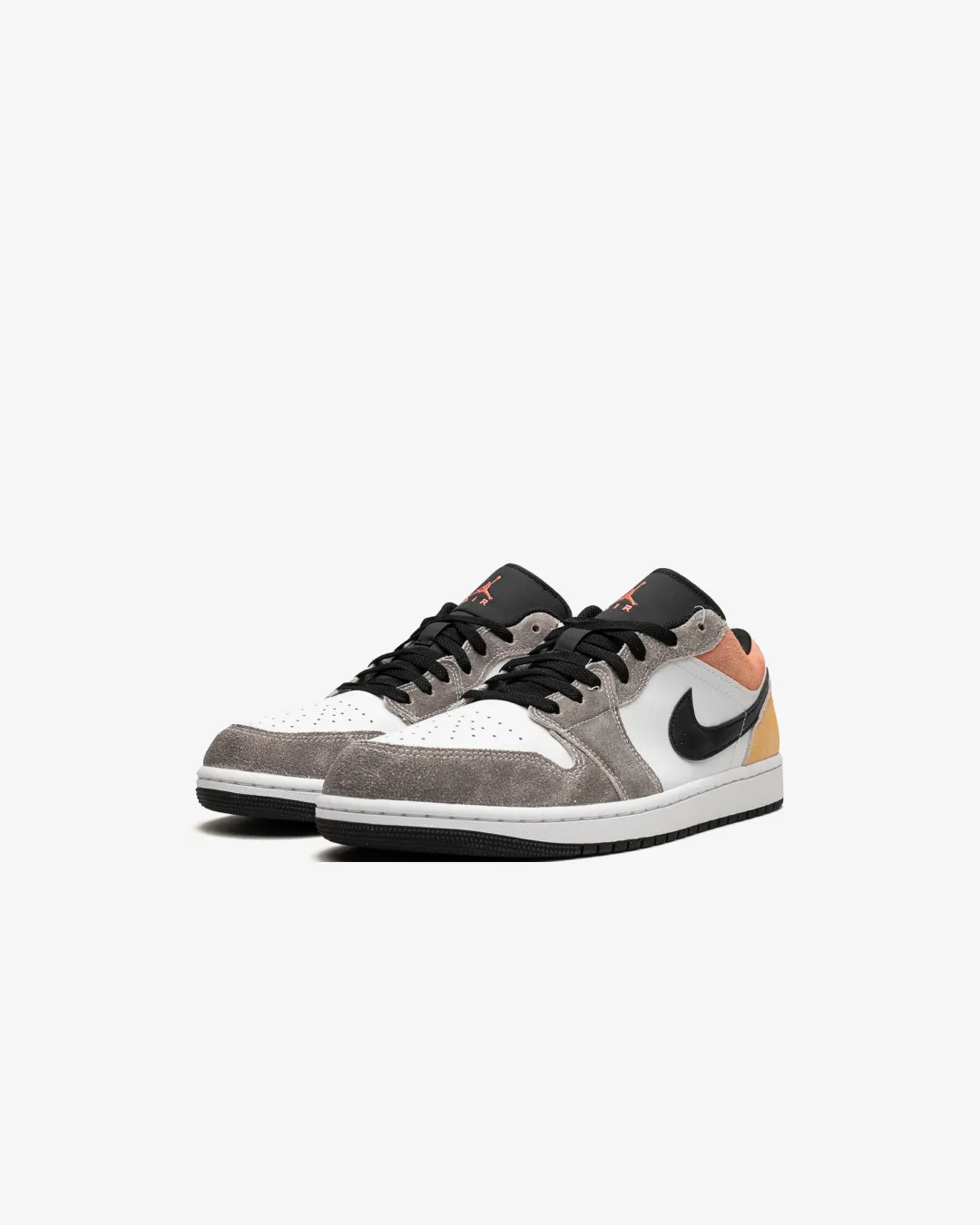 Air Jordan 1 Low SE Flight Club Sneakers