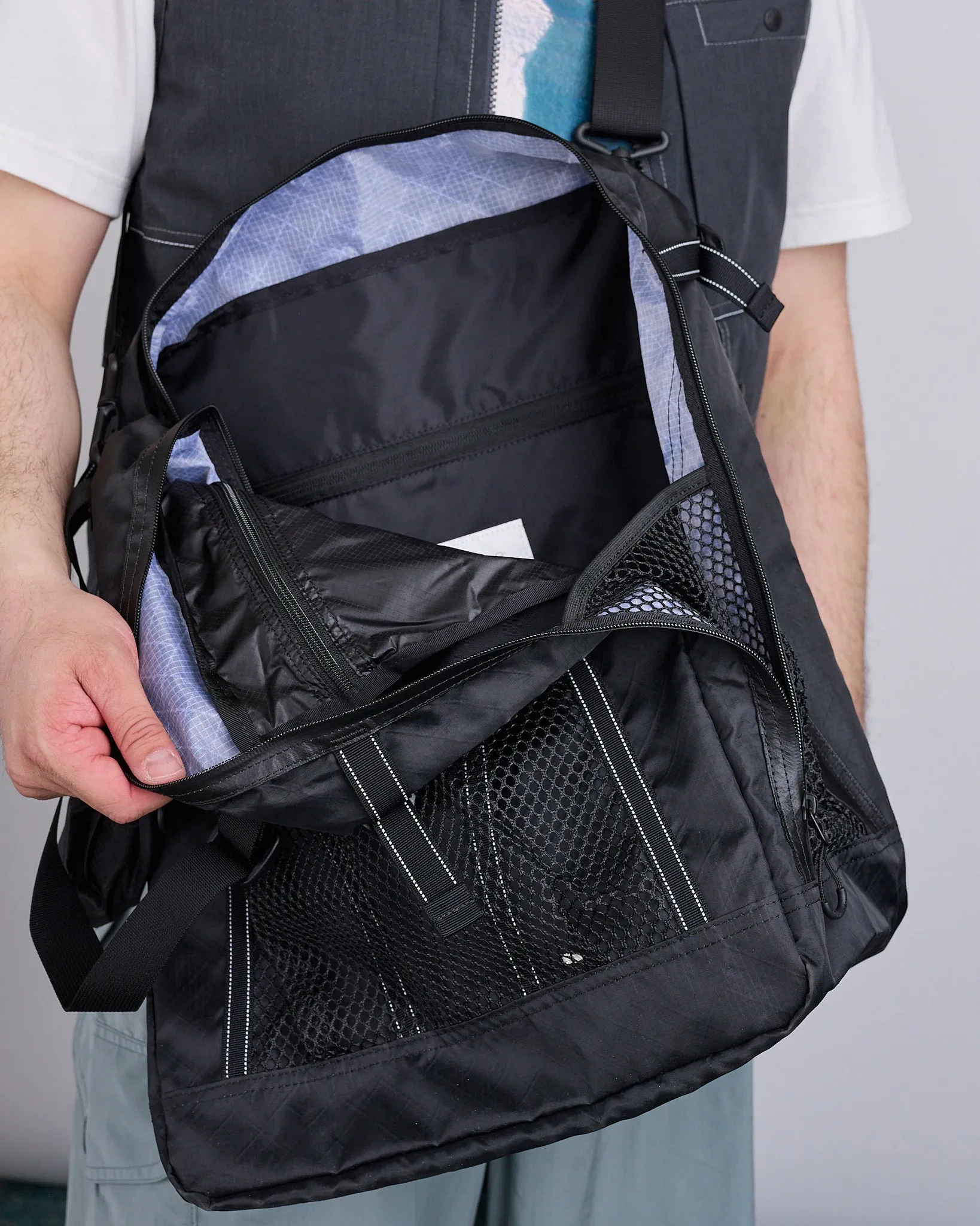 and wander ECOPAK 30L 3 Way Tote Bag Black