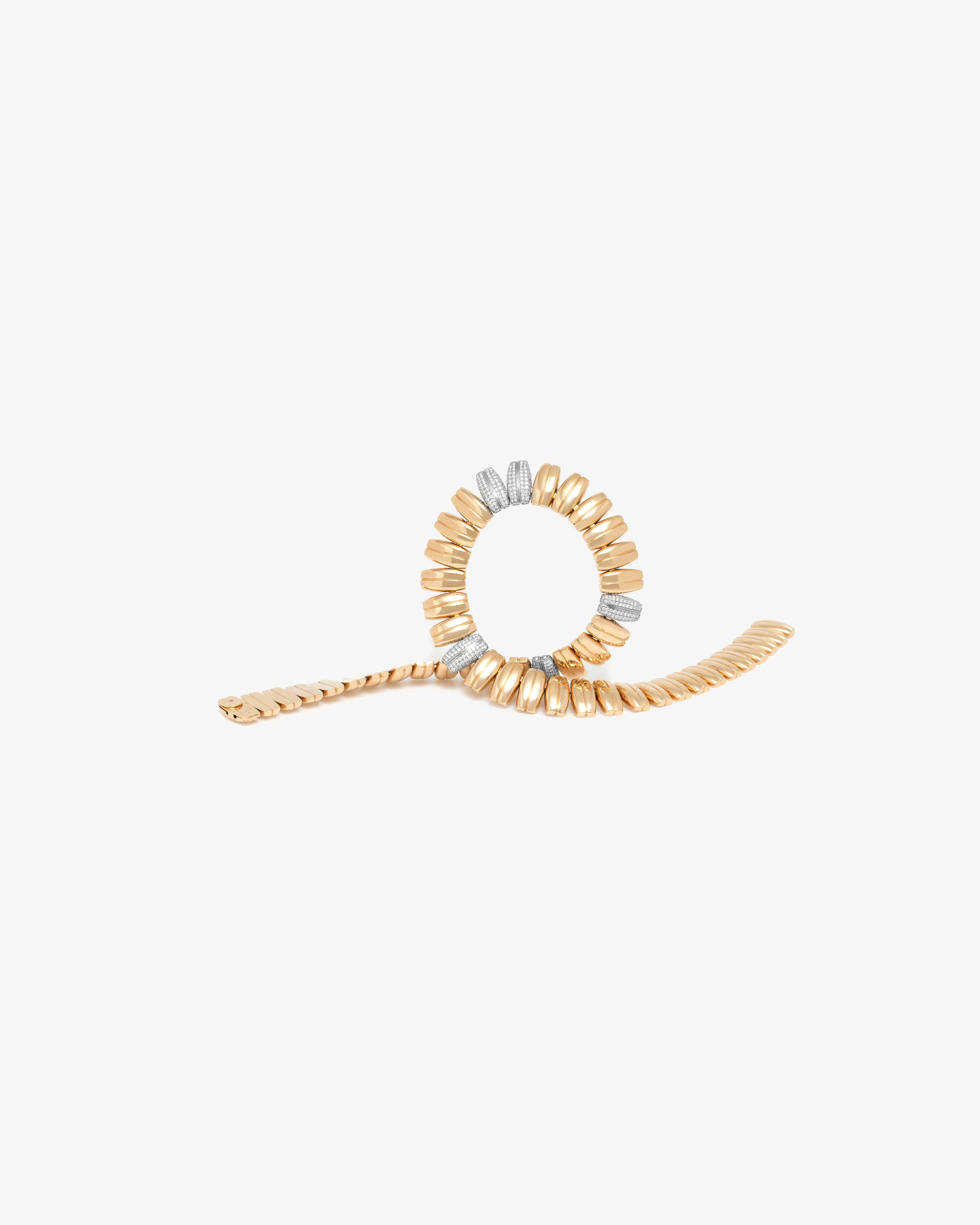 Prasi - Women's Dois Irmos Choker - (Yellow Gold)