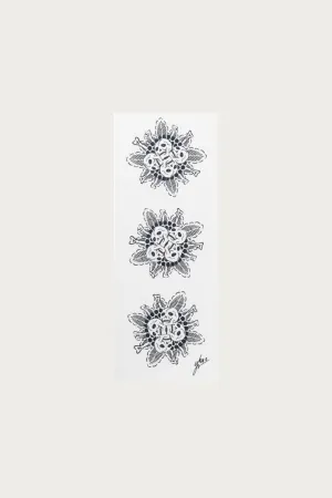 Tadanori Yokoo Hand Towel - Skull